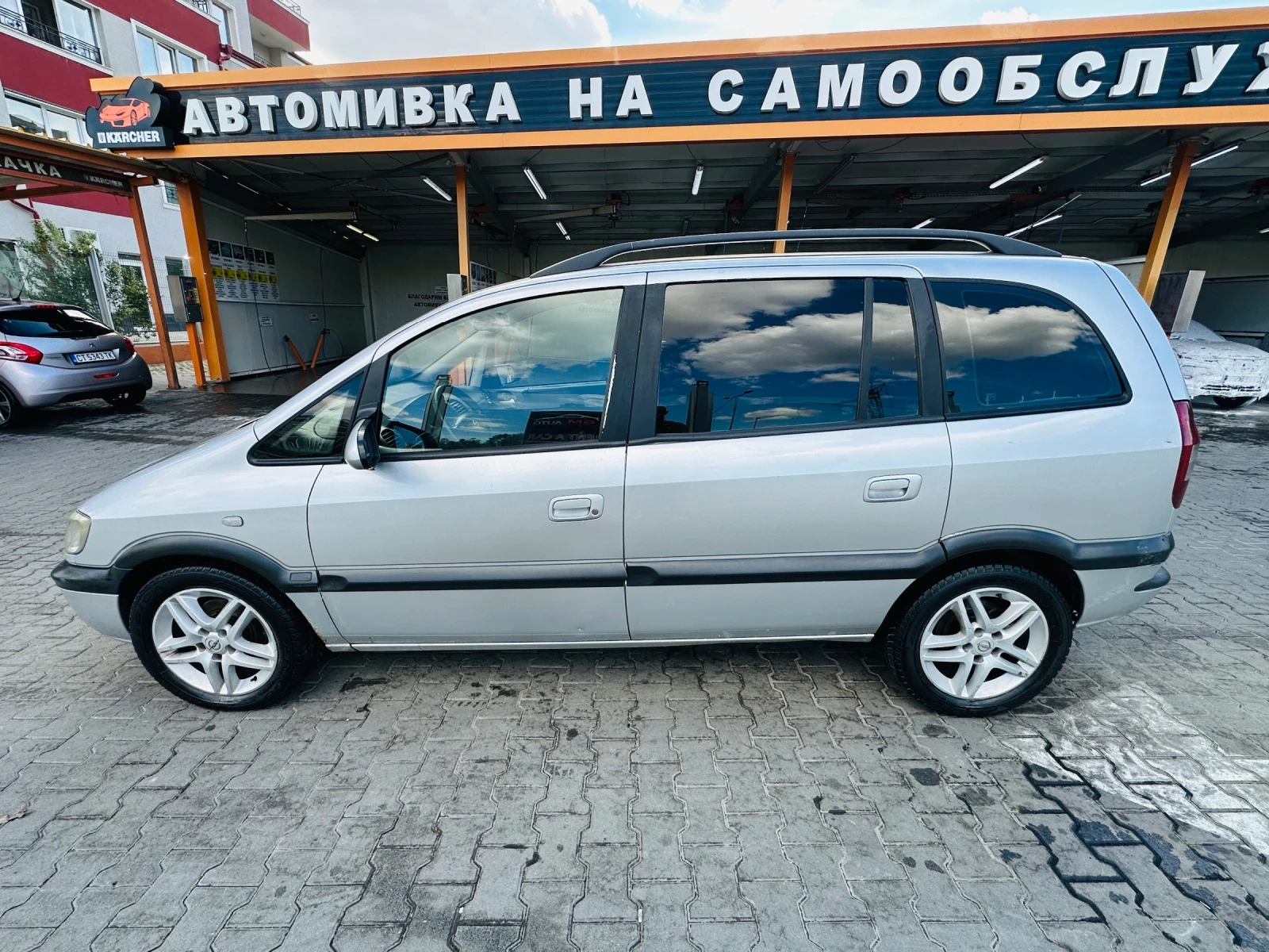 Opel Zafira 2.0 - изображение 4