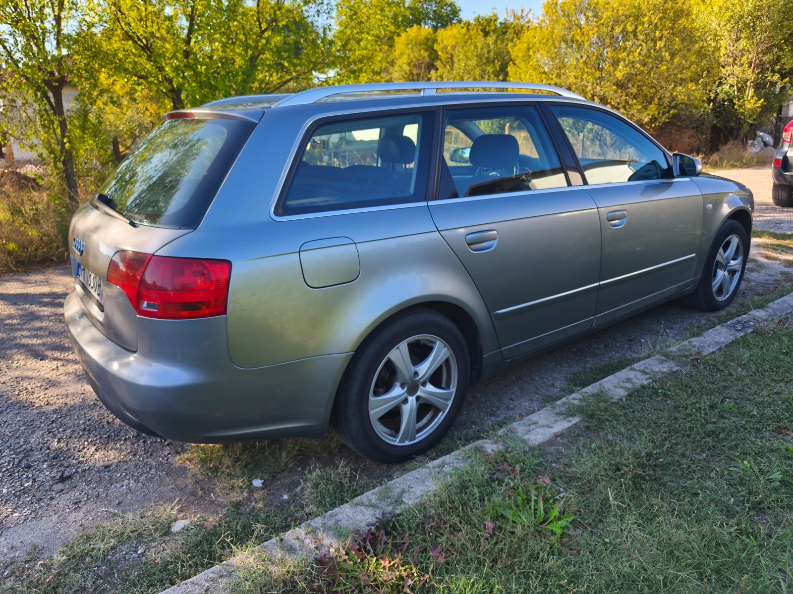 Audi A4 B7 - изображение 10