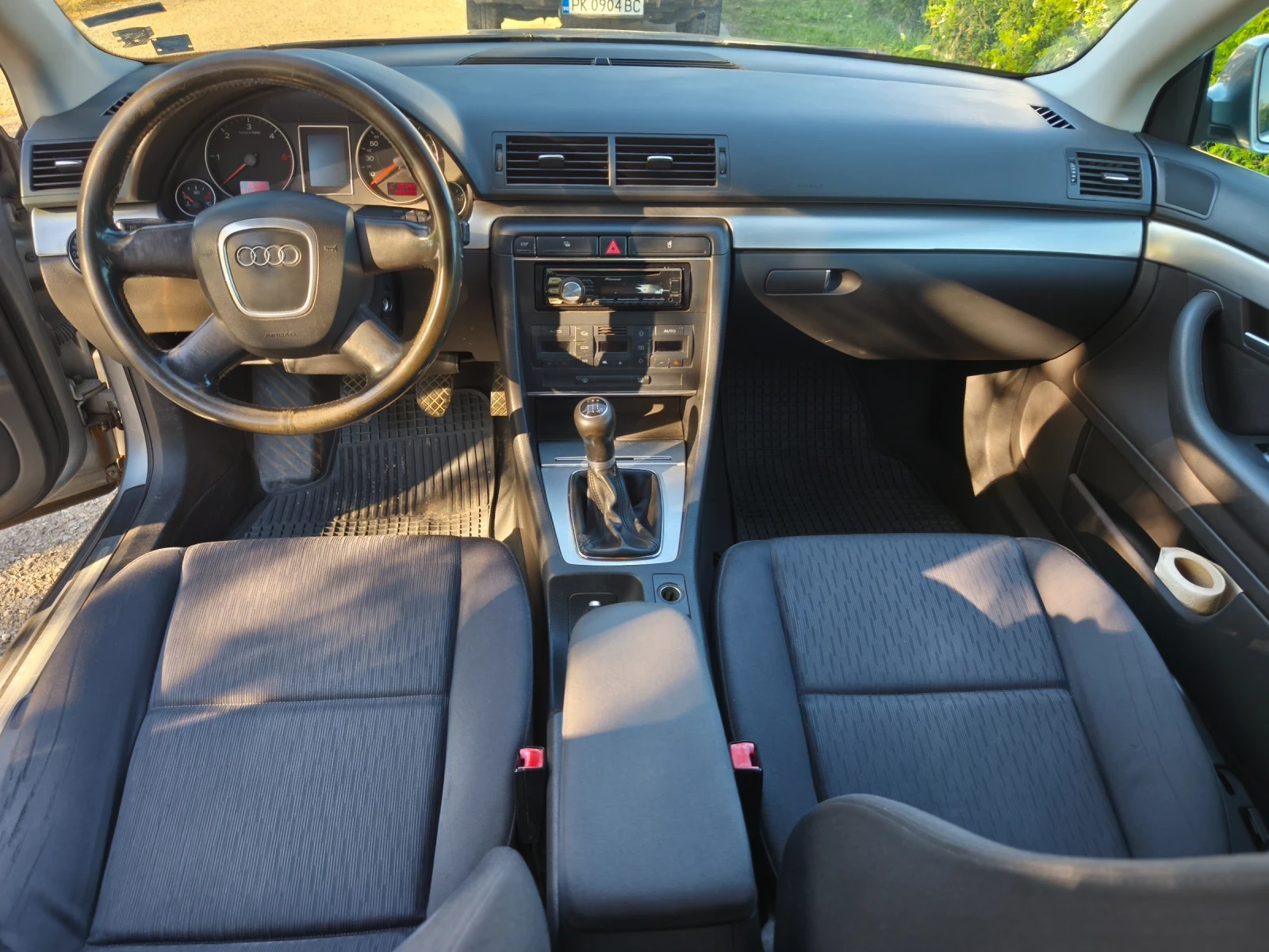 Audi A4 B7 - изображение 8