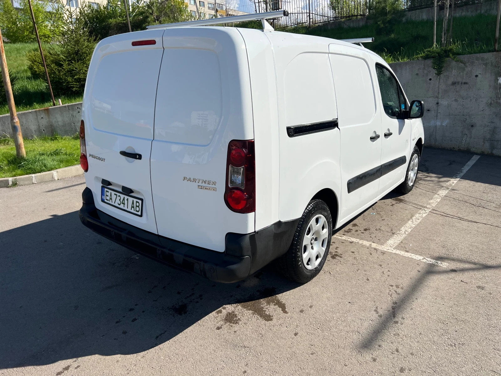 Peugeot Partner Galicia EV | Mobile.bg   1