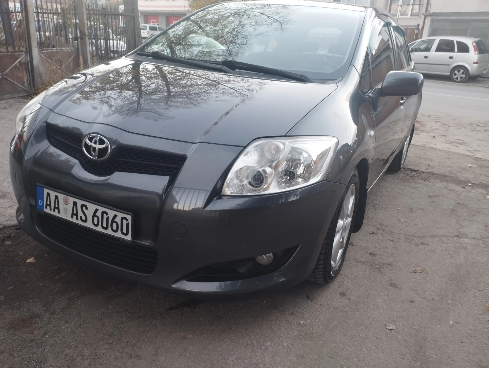 Toyota Auris 2.0 D4D - изображение 9