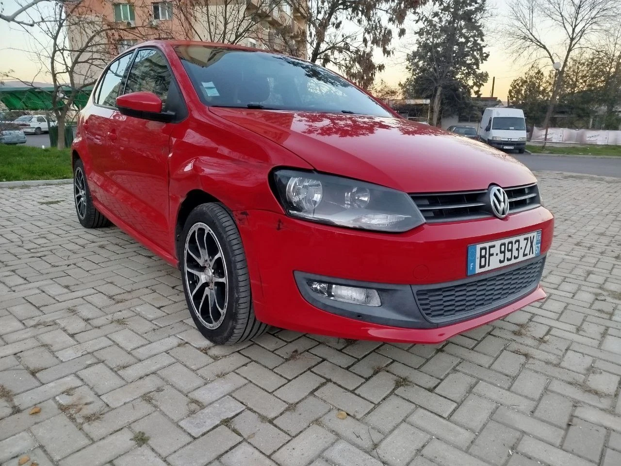 VW Polo 1.6 TDI  - изображение 4