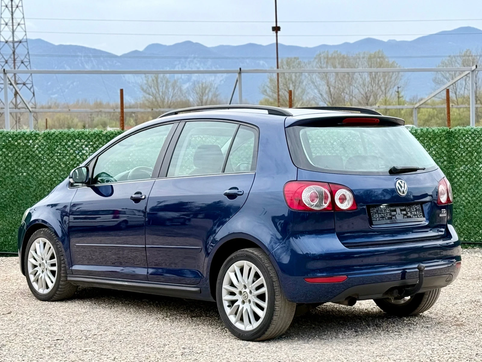 VW Golf Plus 1.6TDi FACELIFT, снимка 5 - Автомобили и джипове - 53101290