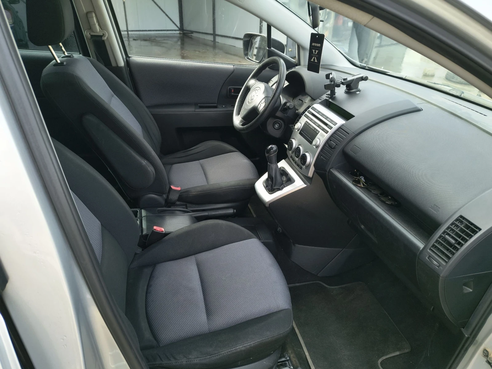 Mazda 5 2.0, снимка 7 - Автомобили и джипове - 53754024