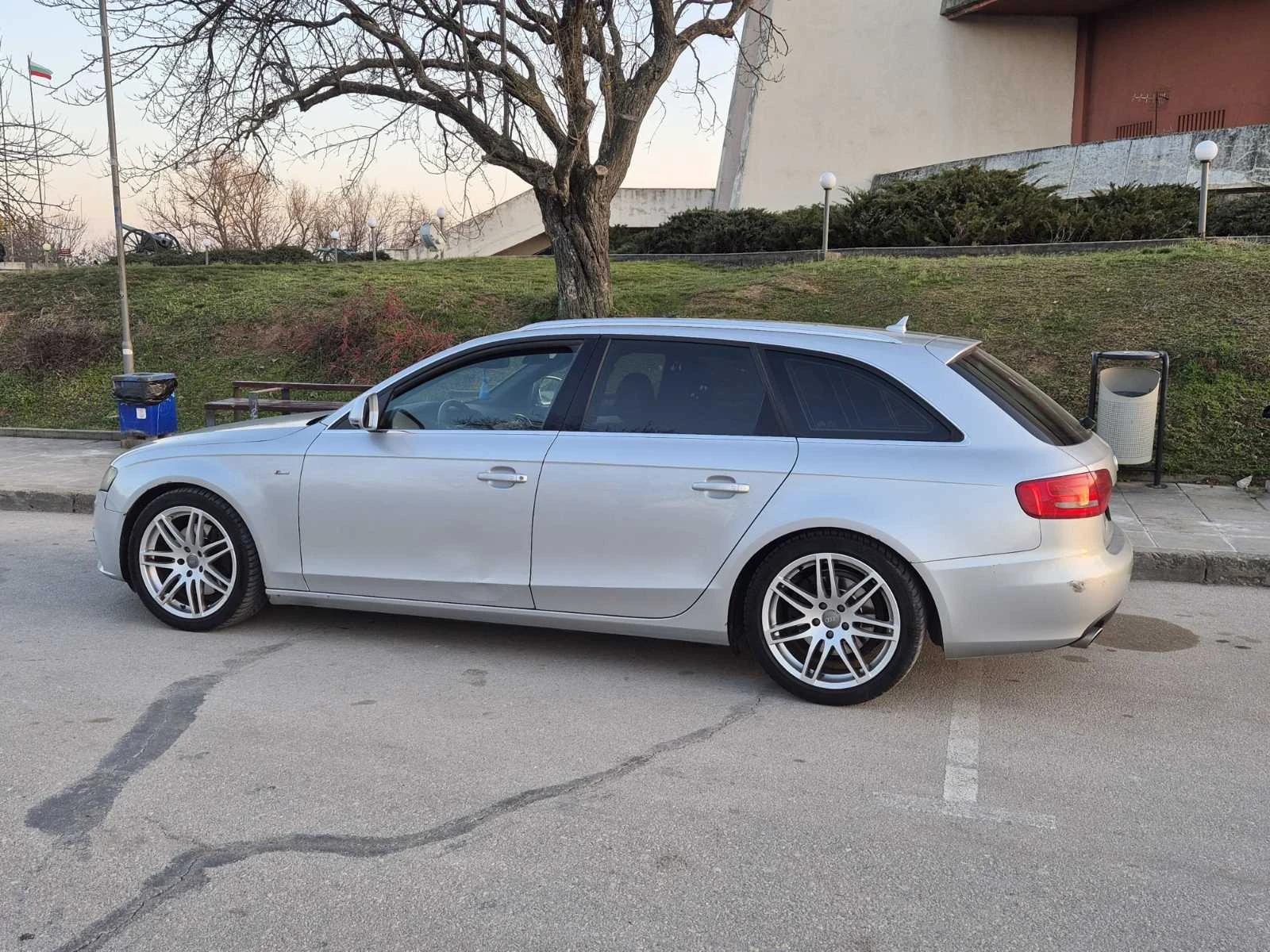 Audi A4, снимка 4 - Автомобили и джипове - 53830071