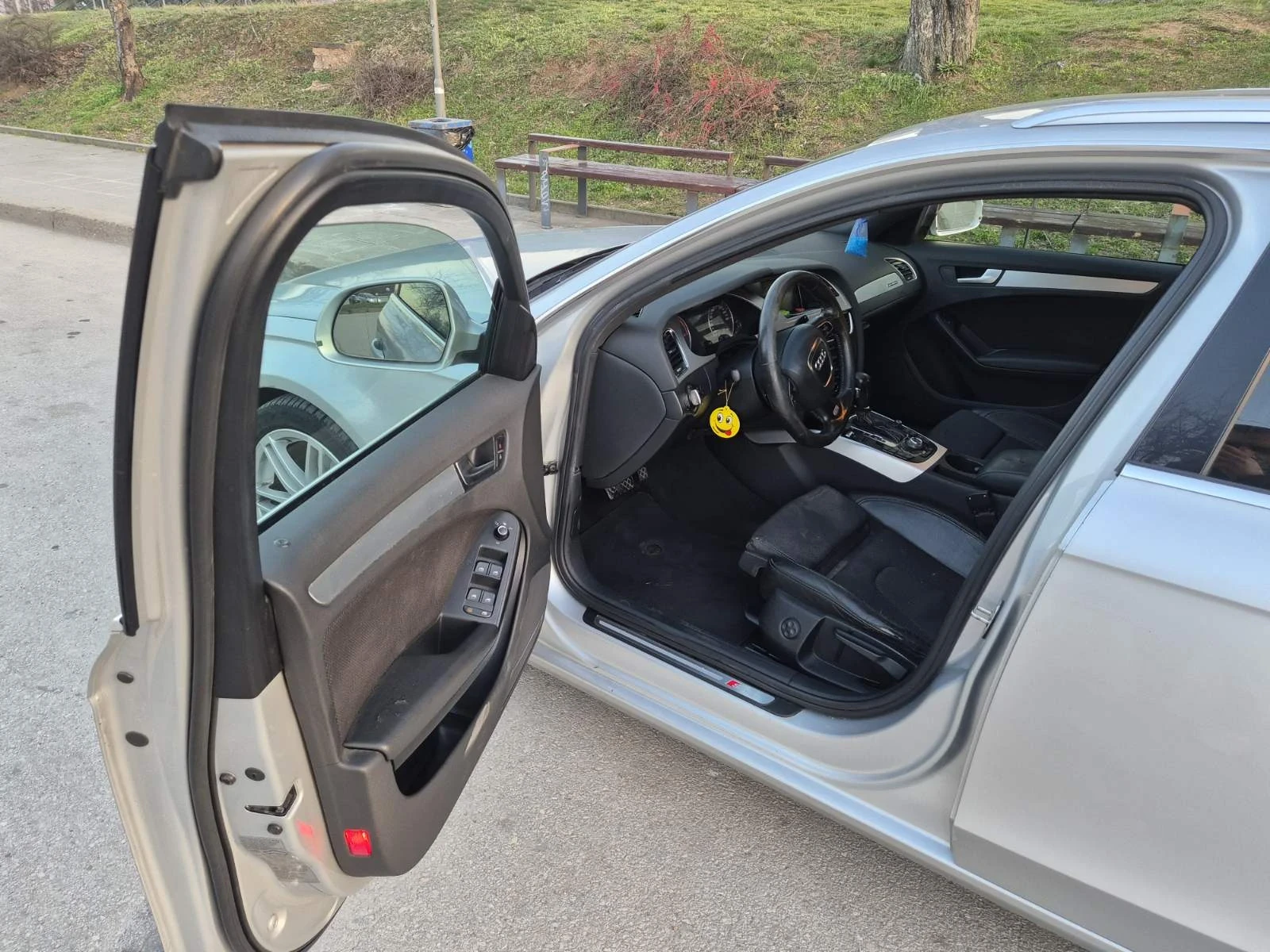 Audi A4, снимка 6 - Автомобили и джипове - 53830071