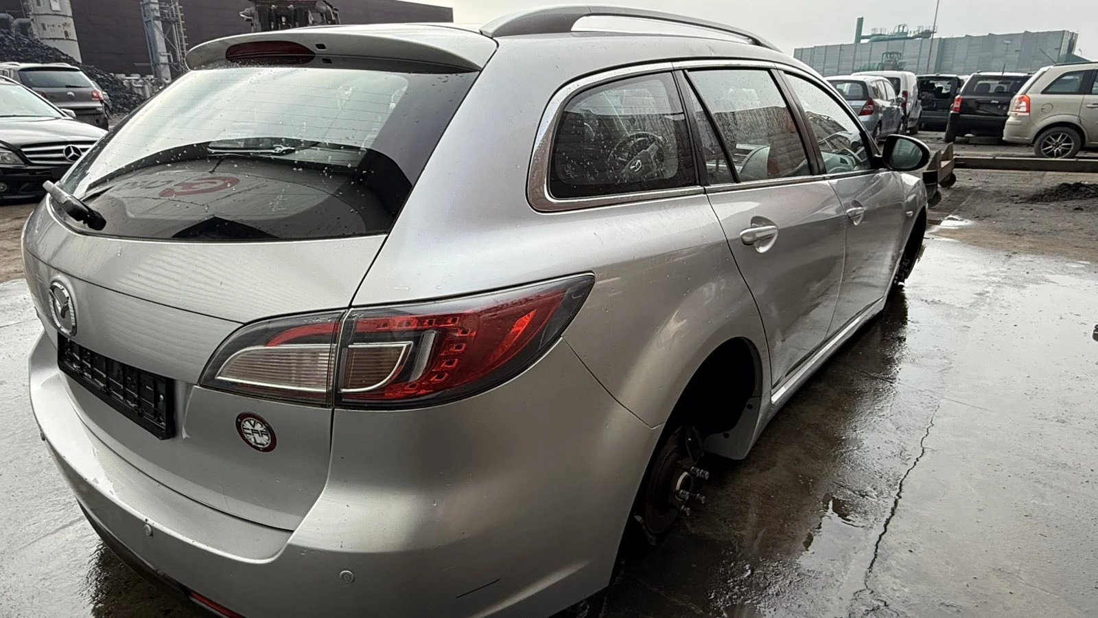 Mazda 6, снимка 4 - Автомобили и джипове - 53980558