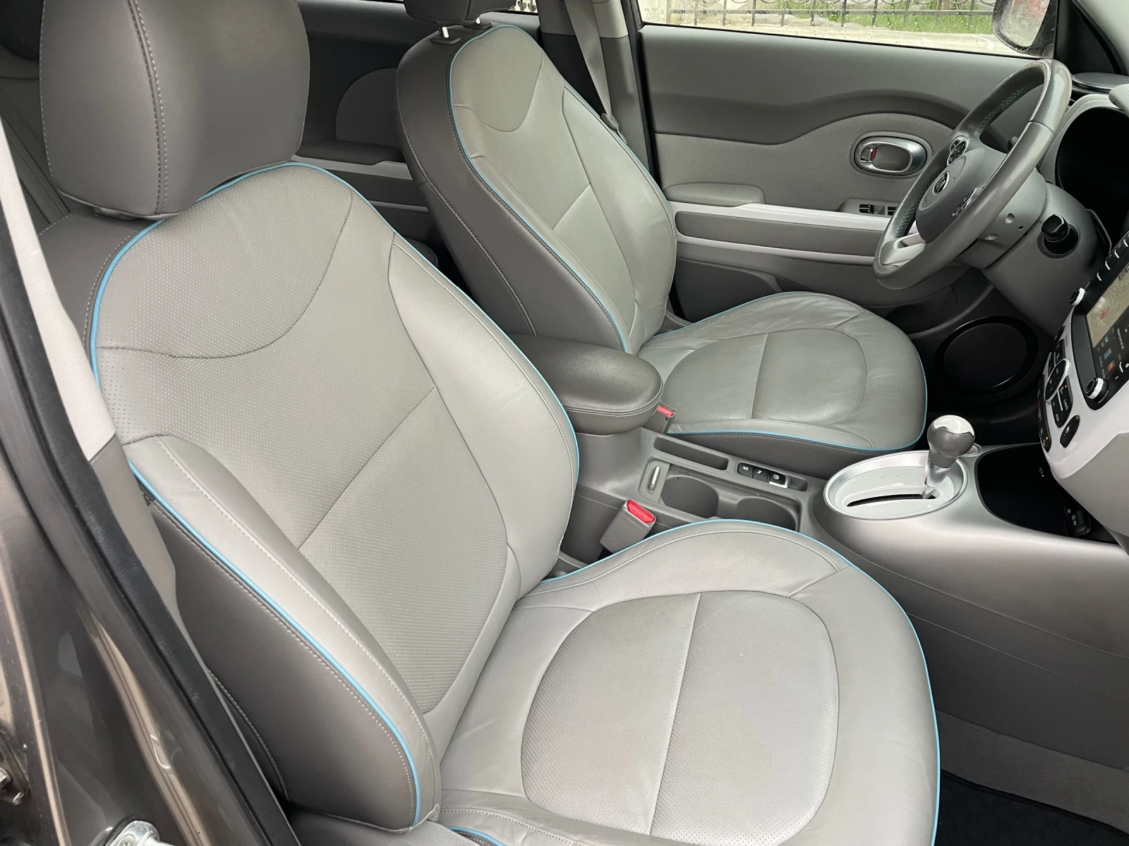 Kia Soul, снимка 6 - Автомобили и джипове - 54070903