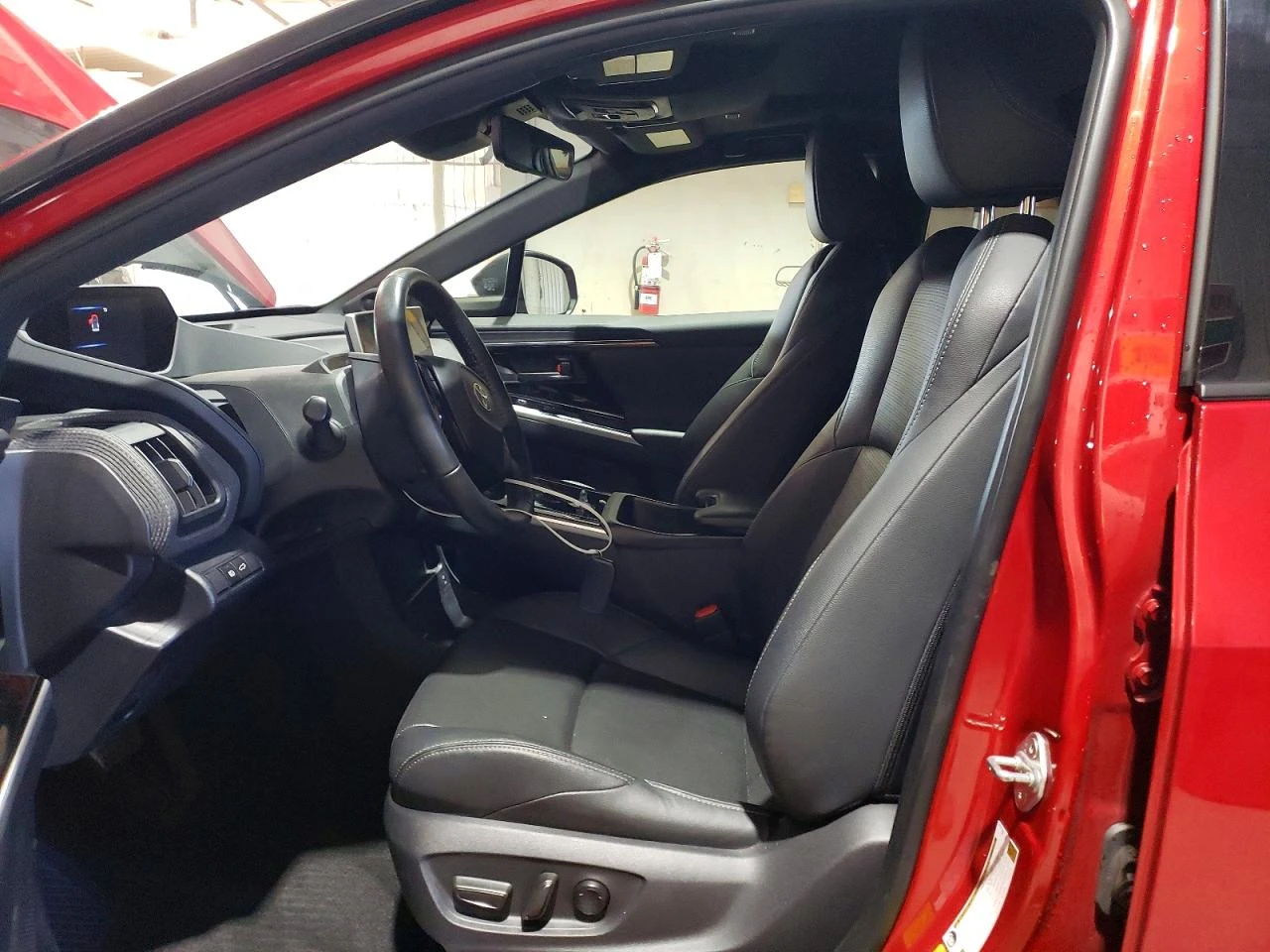 Toyota bZ4X 0.0l Limited, снимка 7 - Автомобили и джипове - 54348076