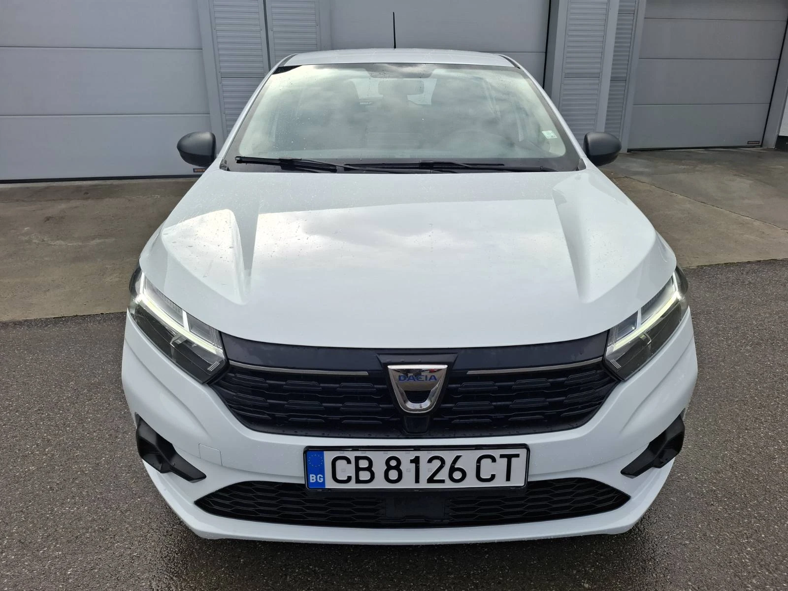 Dacia Sandero 1.0  ГАРАНЦИЯ, снимка 2 - Автомобили и джипове - 54589474