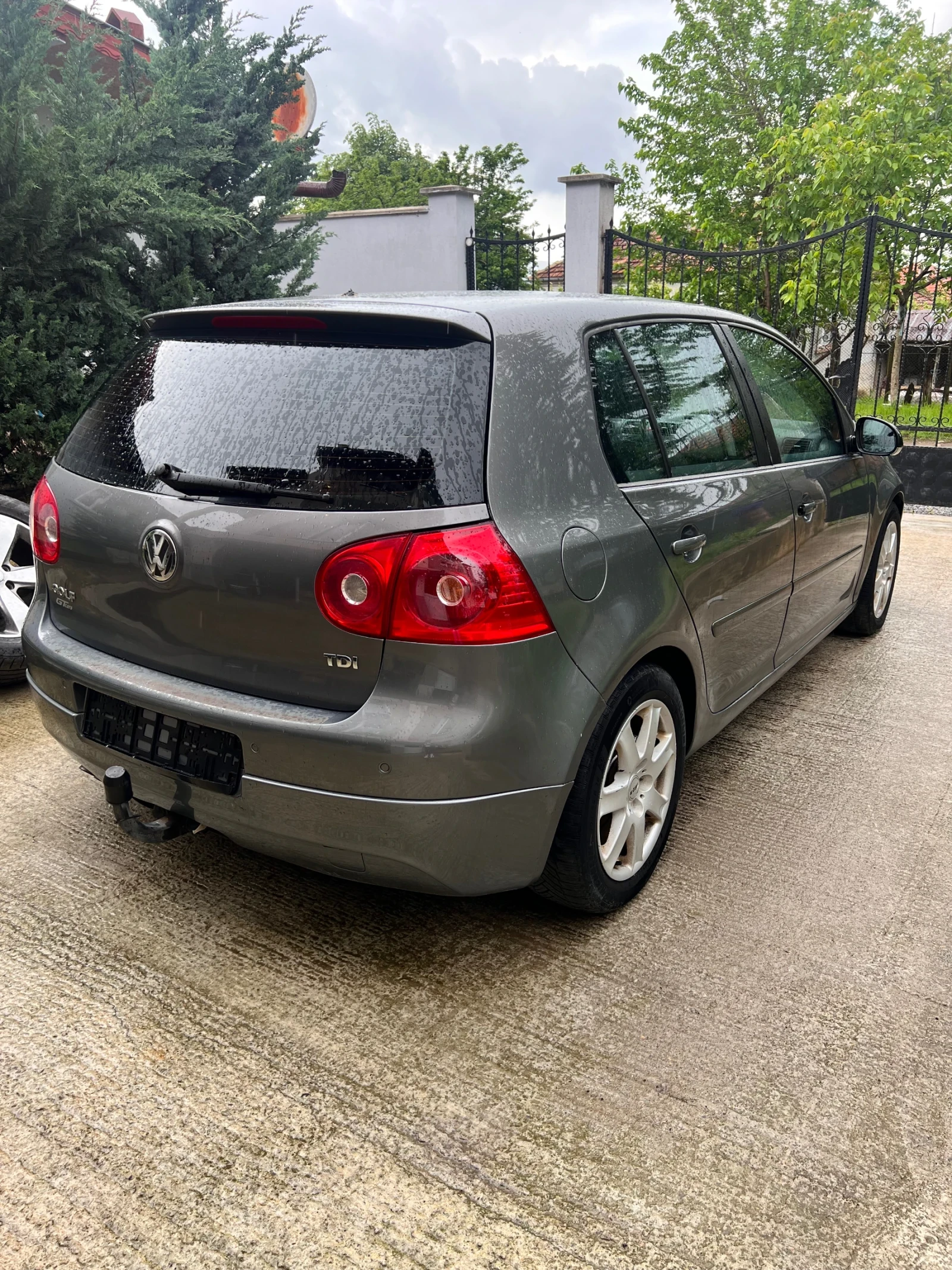 VW Golf 2.0TDI 4Motion, снимка 3 - Автомобили и джипове - 54645247