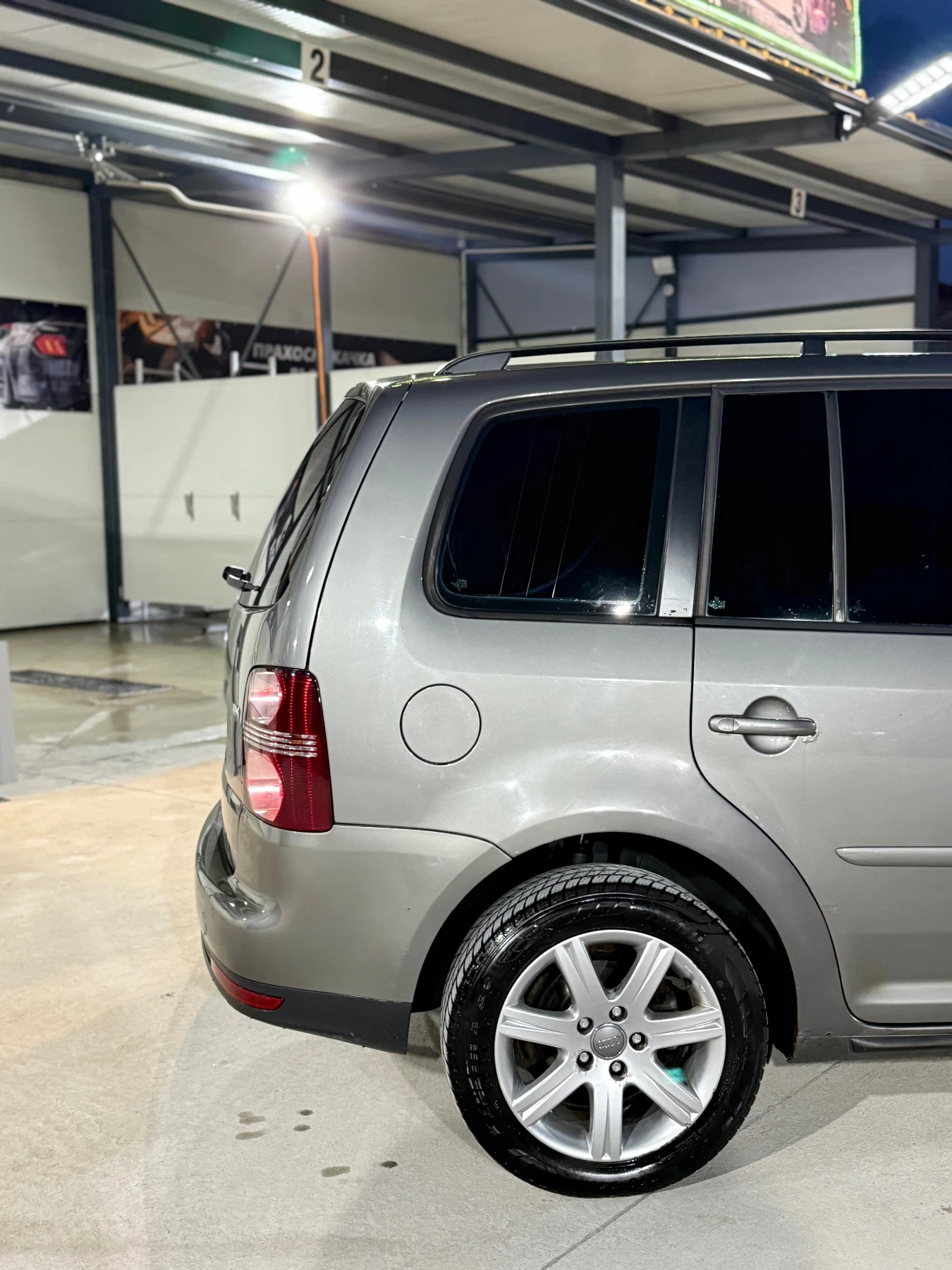 VW Touran VW TOURAN 1.9 105, снимка 10 - Автомобили и джипове - 54723624
