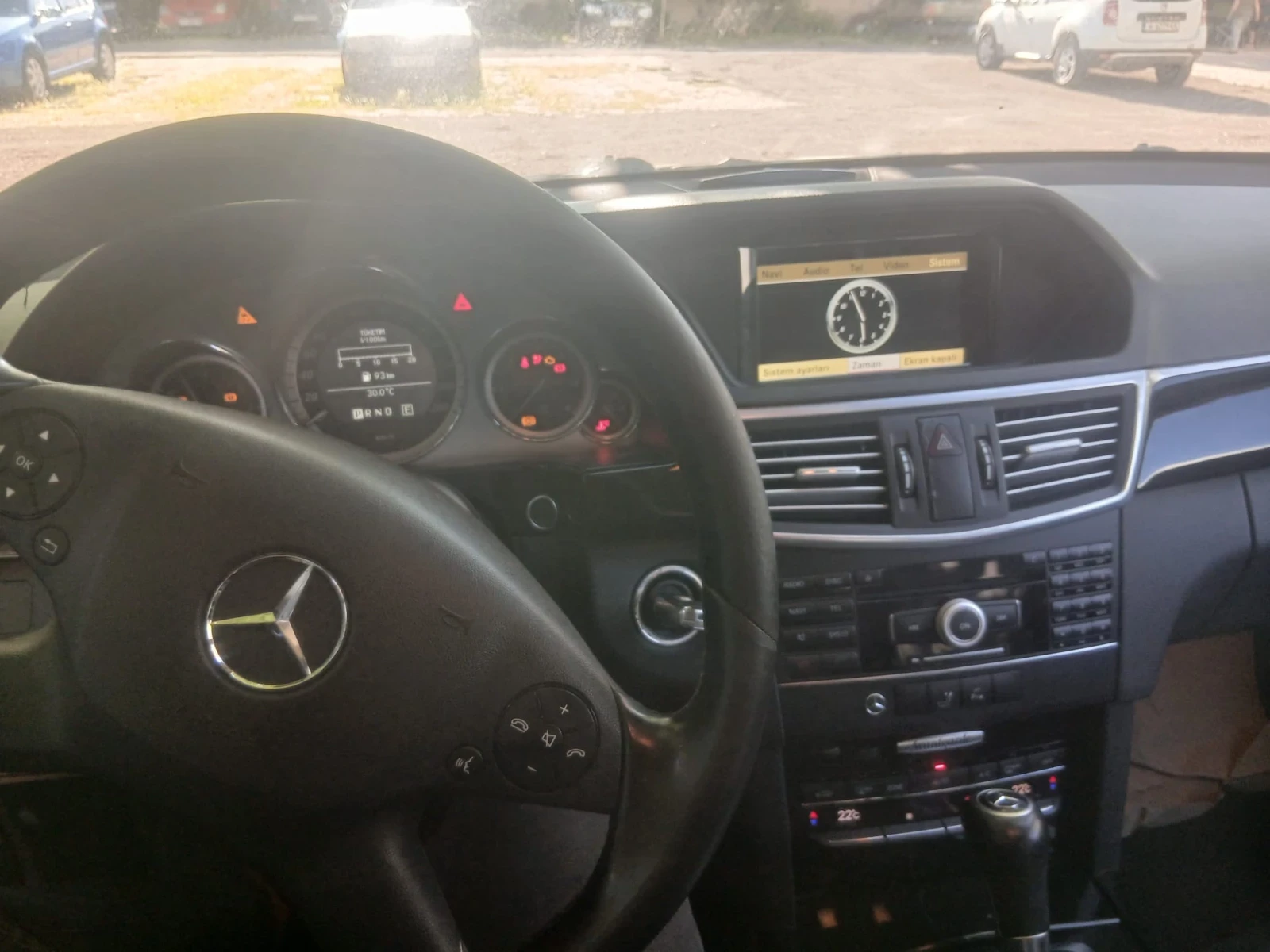 Mercedes-Benz E 200 2.2 Dizel Evro 5, снимка 10 - Автомобили и джипове - 54933168