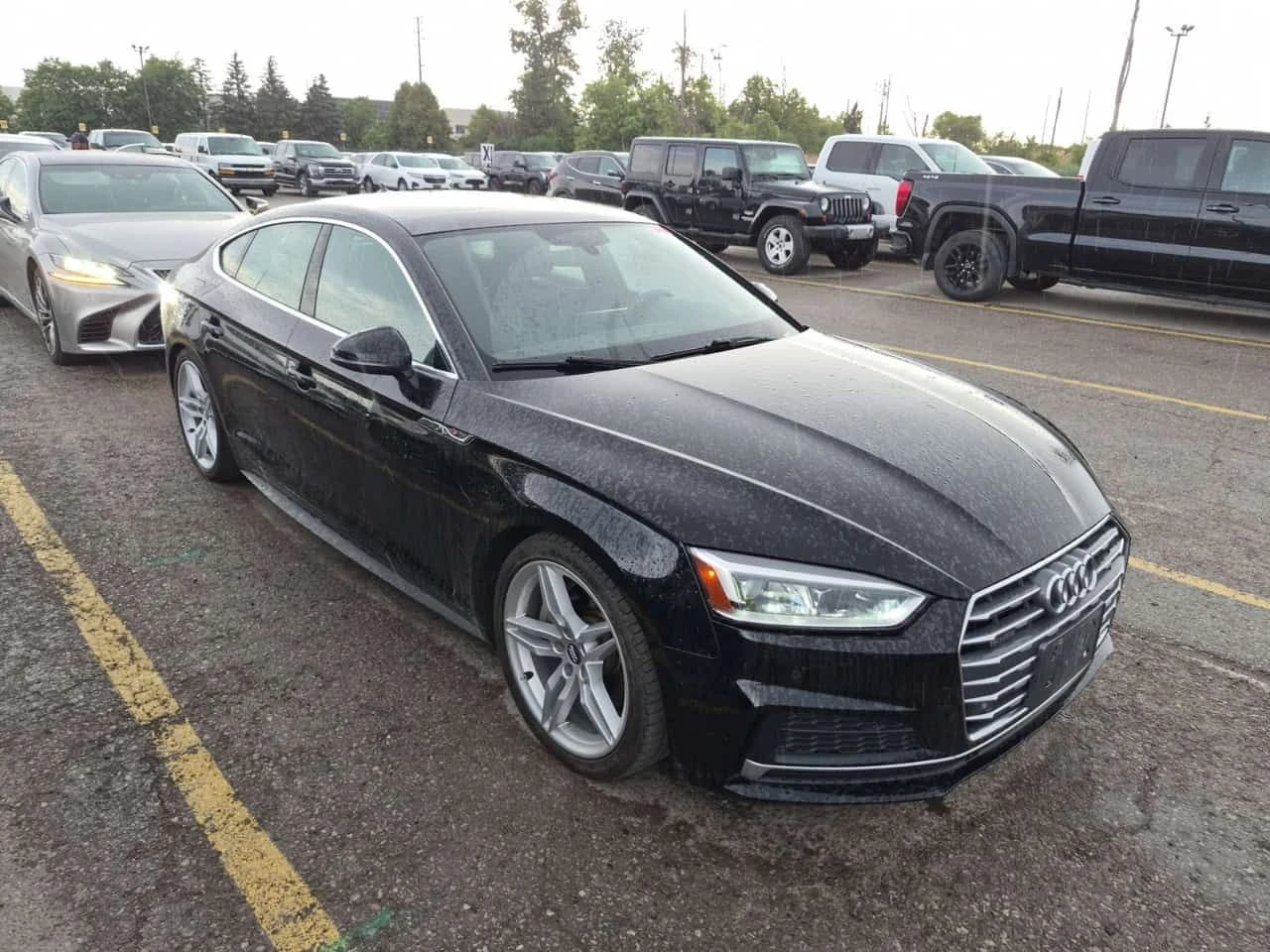Audi A5 * PROGRESSIV * CARFAX * БЕЗ ПЪРВОНАЧАЛНА ВНОСКА, снимка 2 - Автомобили и джипове - 55171640