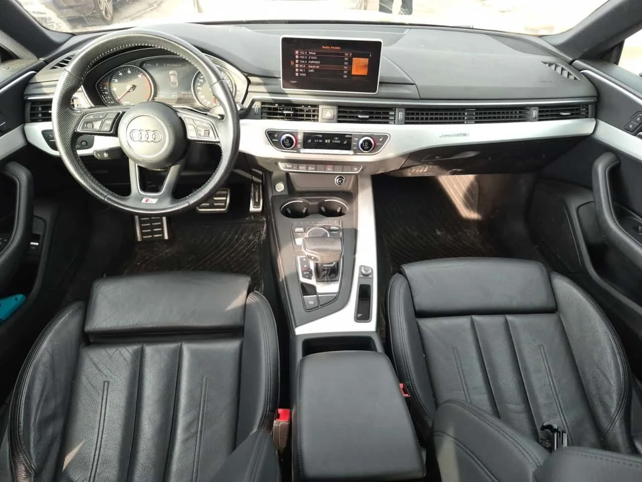 Audi A5 * PROGRESSIV * CARFAX * БЕЗ ПЪРВОНАЧАЛНА ВНОСКА, снимка 10 - Автомобили и джипове - 55171640