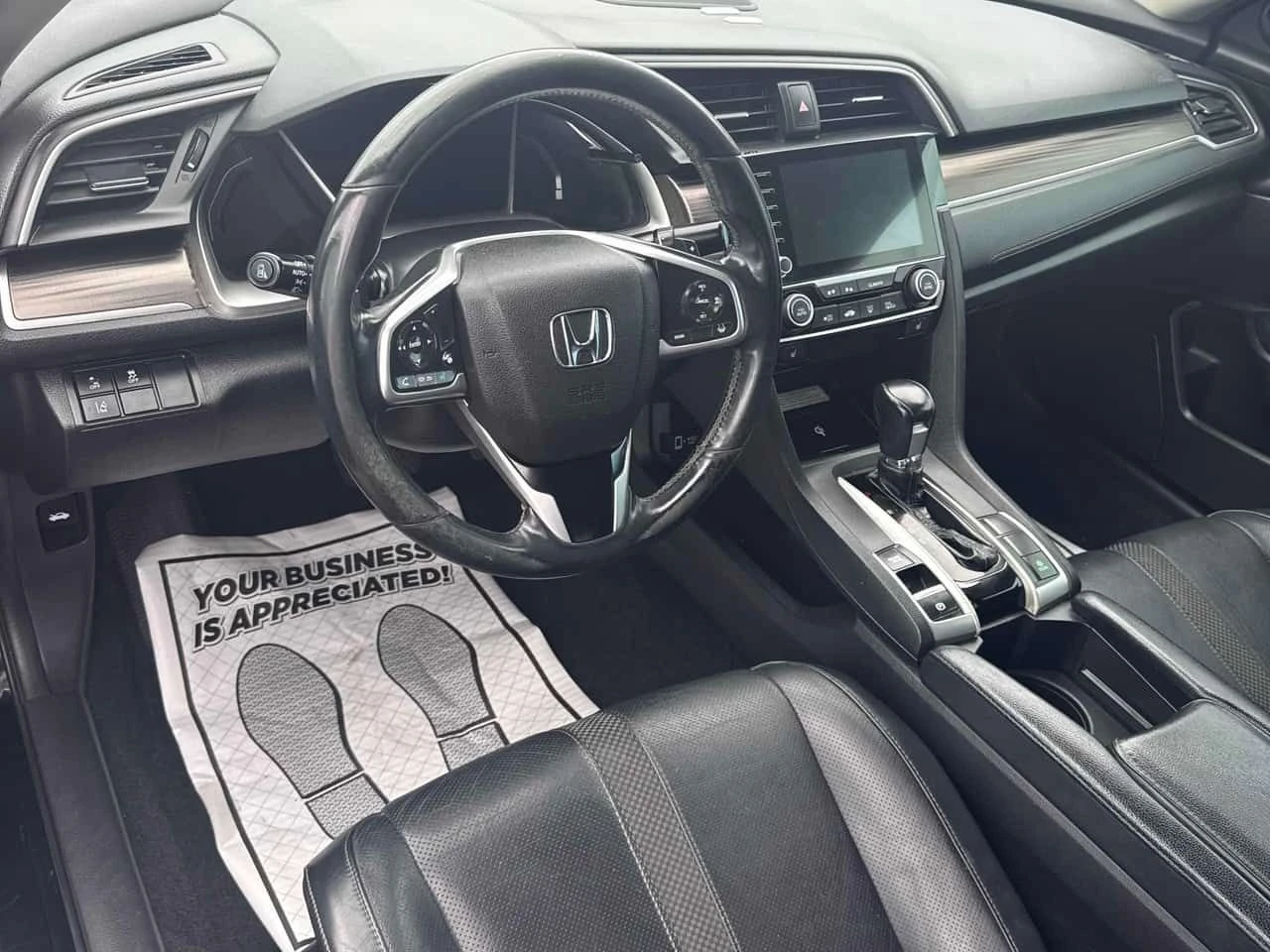Honda Civic * Touring * CARFAX * ОПЦИЯ ЗА ФИНАНСИРАНЕ , снимка 5 - Автомобили и джипове - 55223994