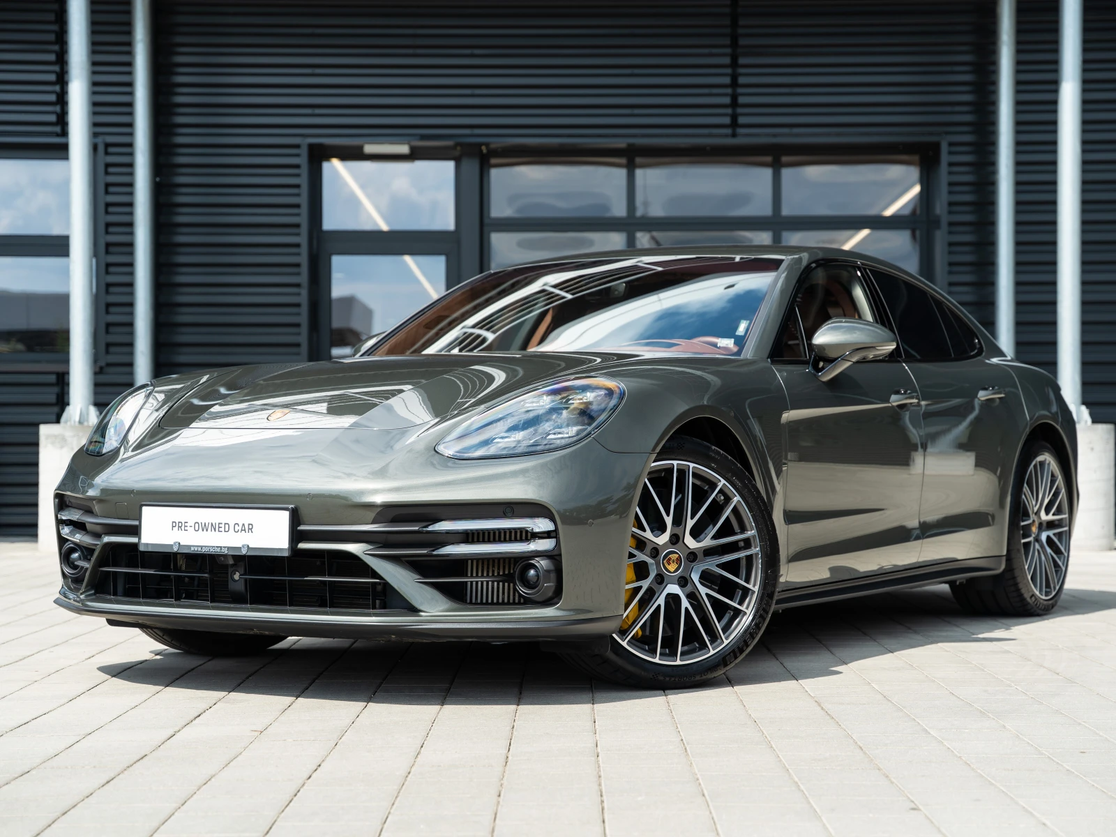 Porsche Panamera Turbo S 