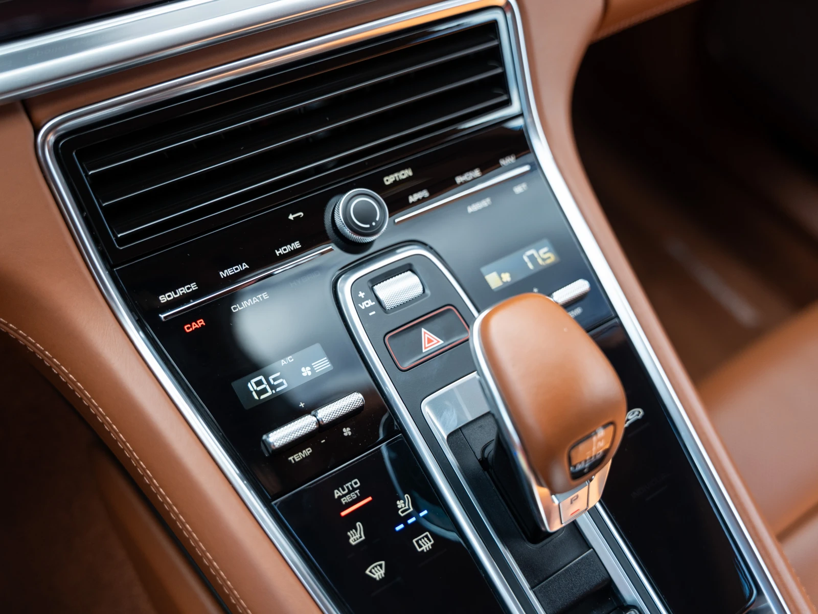 Porsche Panamera Turbo S , снимка 12 - Автомобили и джипове - 55693484