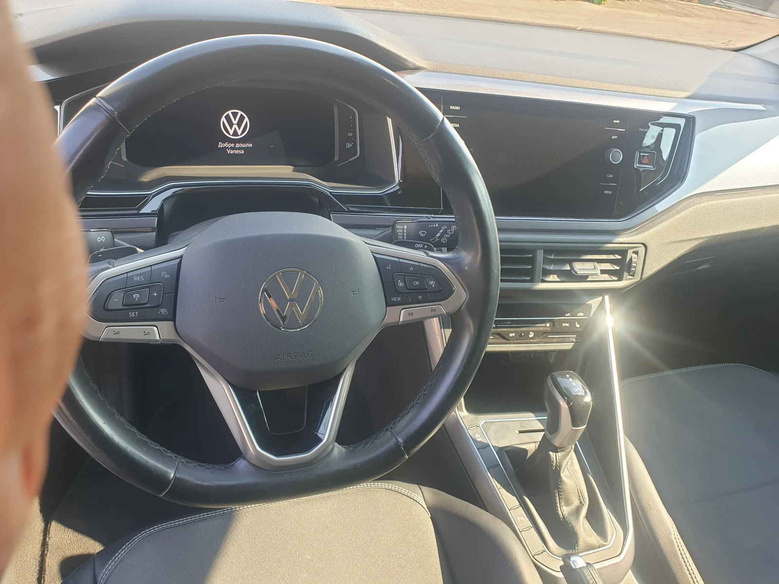 VW Taigo, снимка 7 - Автомобили и джипове - 56022363