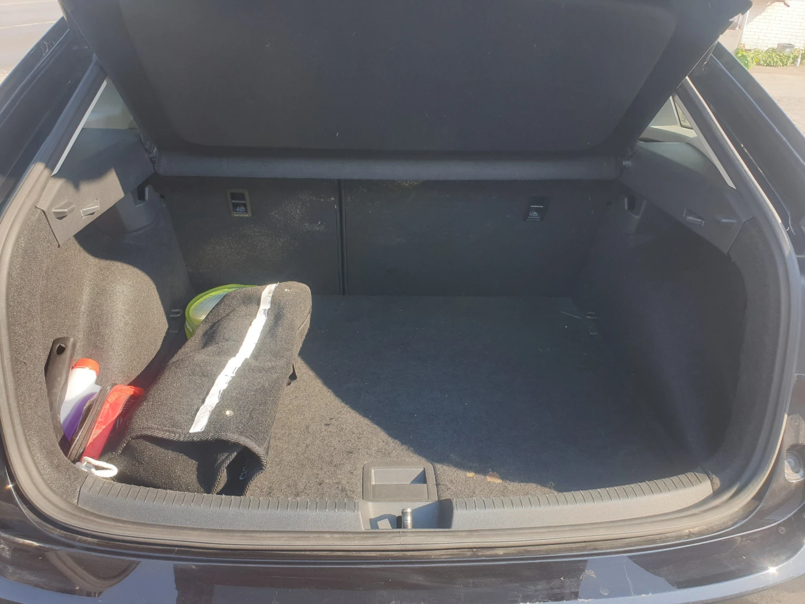 VW Taigo, снимка 6 - Автомобили и джипове - 56022363