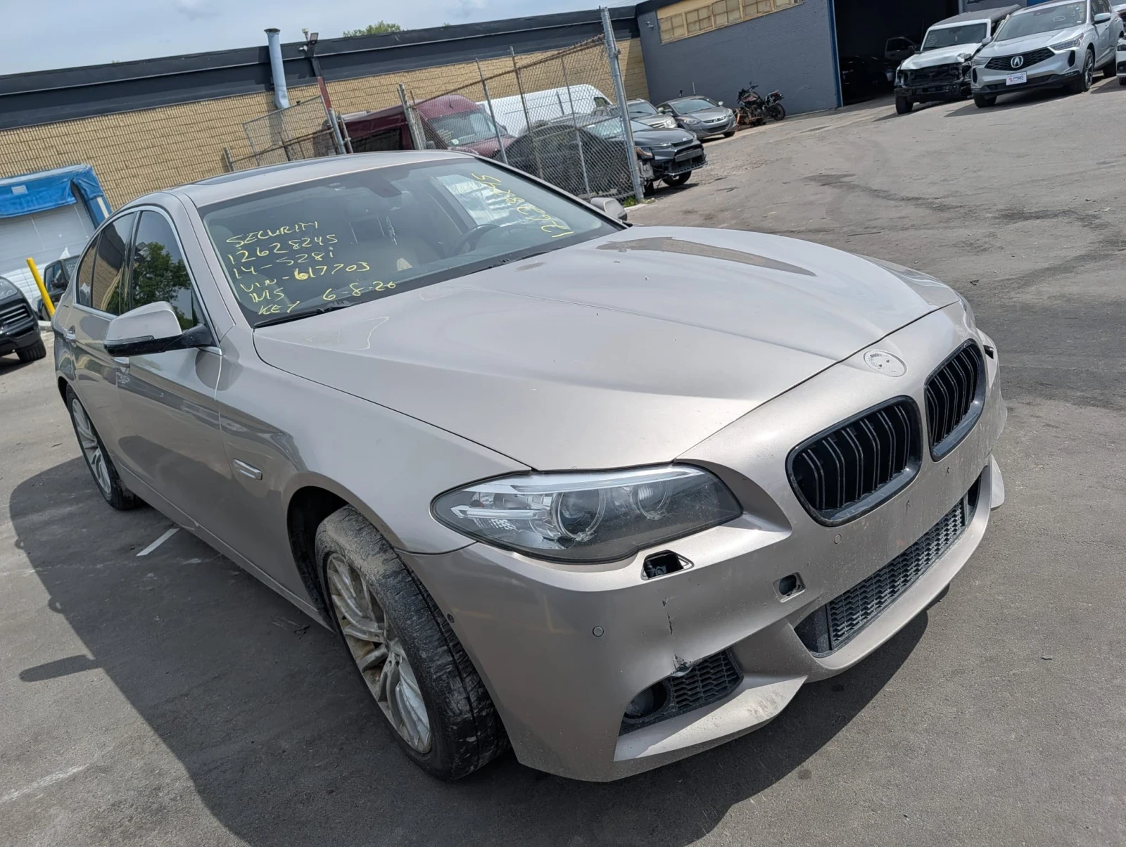 BMW 528 BMW 528 4X4 бензин, снимка 2 - Автомобили и джипове - 56183304