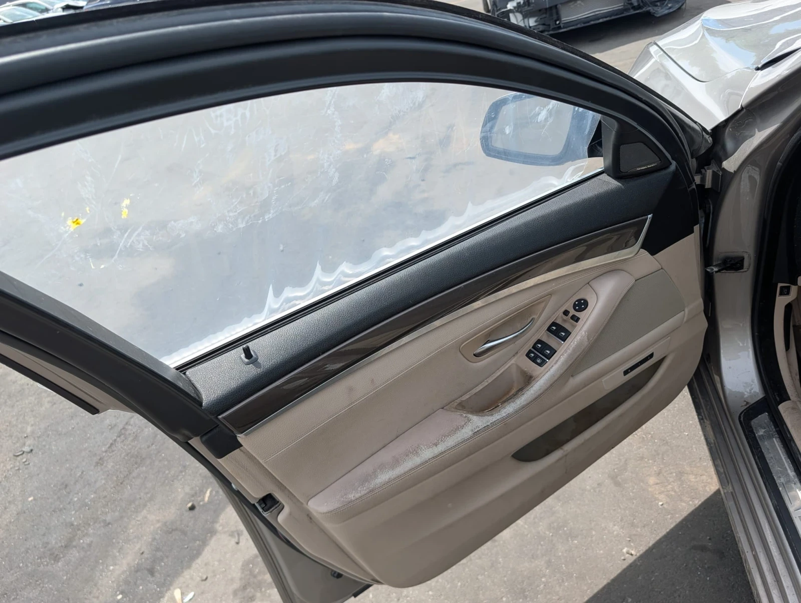 BMW 528 BMW 528 4X4 бензин, снимка 9 - Автомобили и джипове - 56183304