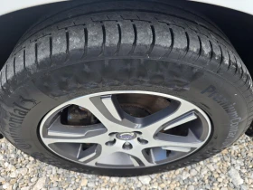 Volvo XC60 2.4 D5 ! ! КОЖА! ! КЛИМАТРОНИК, снимка 15