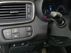 Kia Sorento 2.2 Master, снимка 13