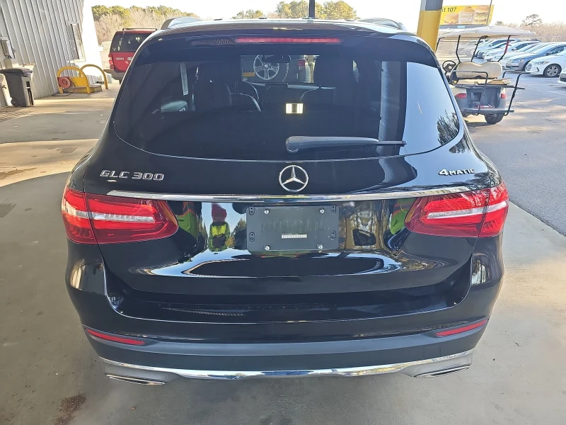 Mercedes-Benz GLC 300, снимка 5 - Автомобили и джипове - 48769606