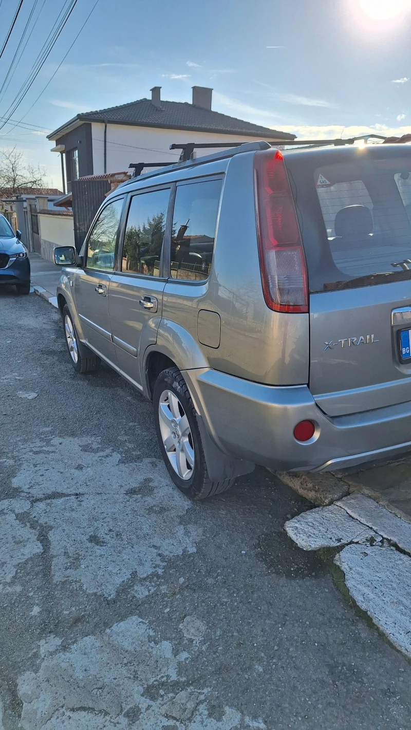 Nissan X-trail 2.5 бензин, снимка 6 - Автомобили и джипове - 48881924