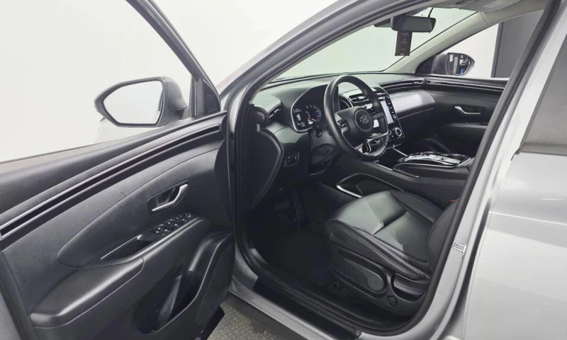 Hyundai Tucson Diesel 2.0 2WD Modern * НАЙ-ДОБРА ЦЕНА В БЪЛГАРИЯ*, снимка 11 - Автомобили и джипове - 52046191