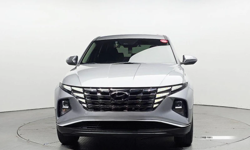 Hyundai Tucson Diesel 2.0 2WD Modern * НАЙ-ДОБРА ЦЕНА В БЪЛГАРИЯ*, снимка 3 - Автомобили и джипове - 52046191