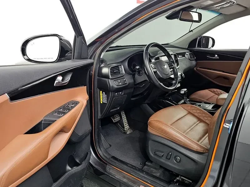 Kia Sorento 2.2 Master, снимка 8 - Автомобили и джипове - 56504005