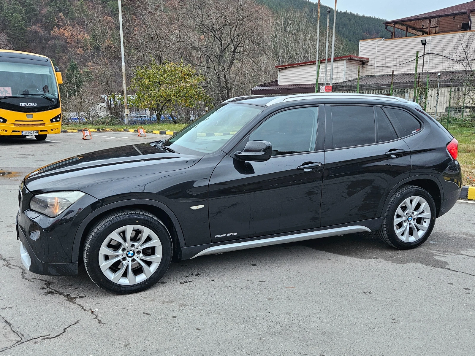 BMW X1 2.0D AVTOMAT/KLIMATRONIK/Sdrive - изображение 2