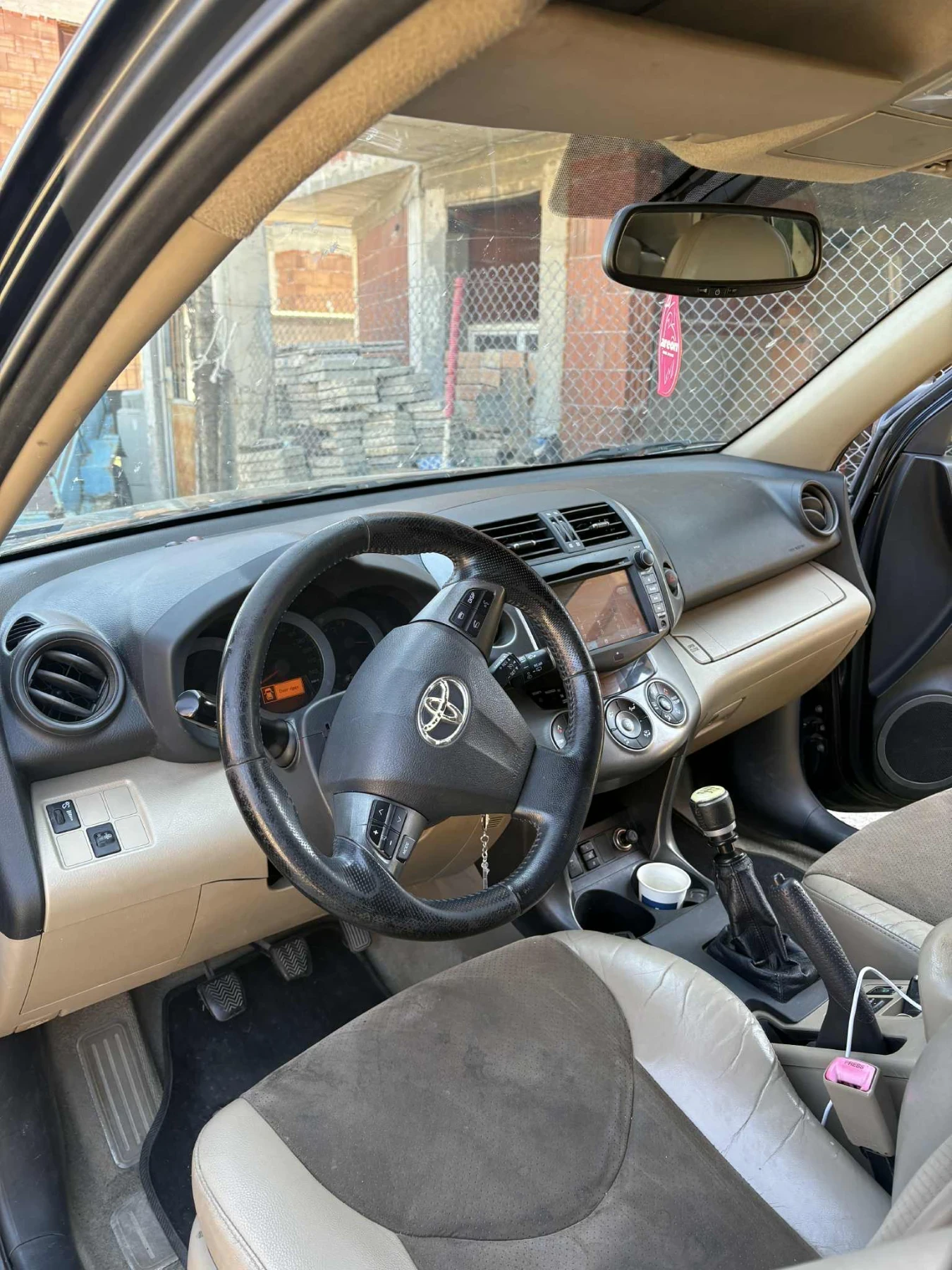 Toyota Rav4  - изображение 4