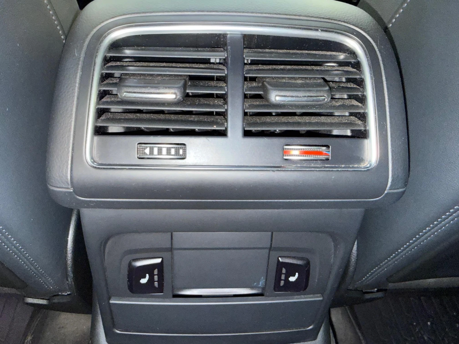 Audi SQ5 3.0 TDI, снимка 17 - Автомобили и джипове - 53798374