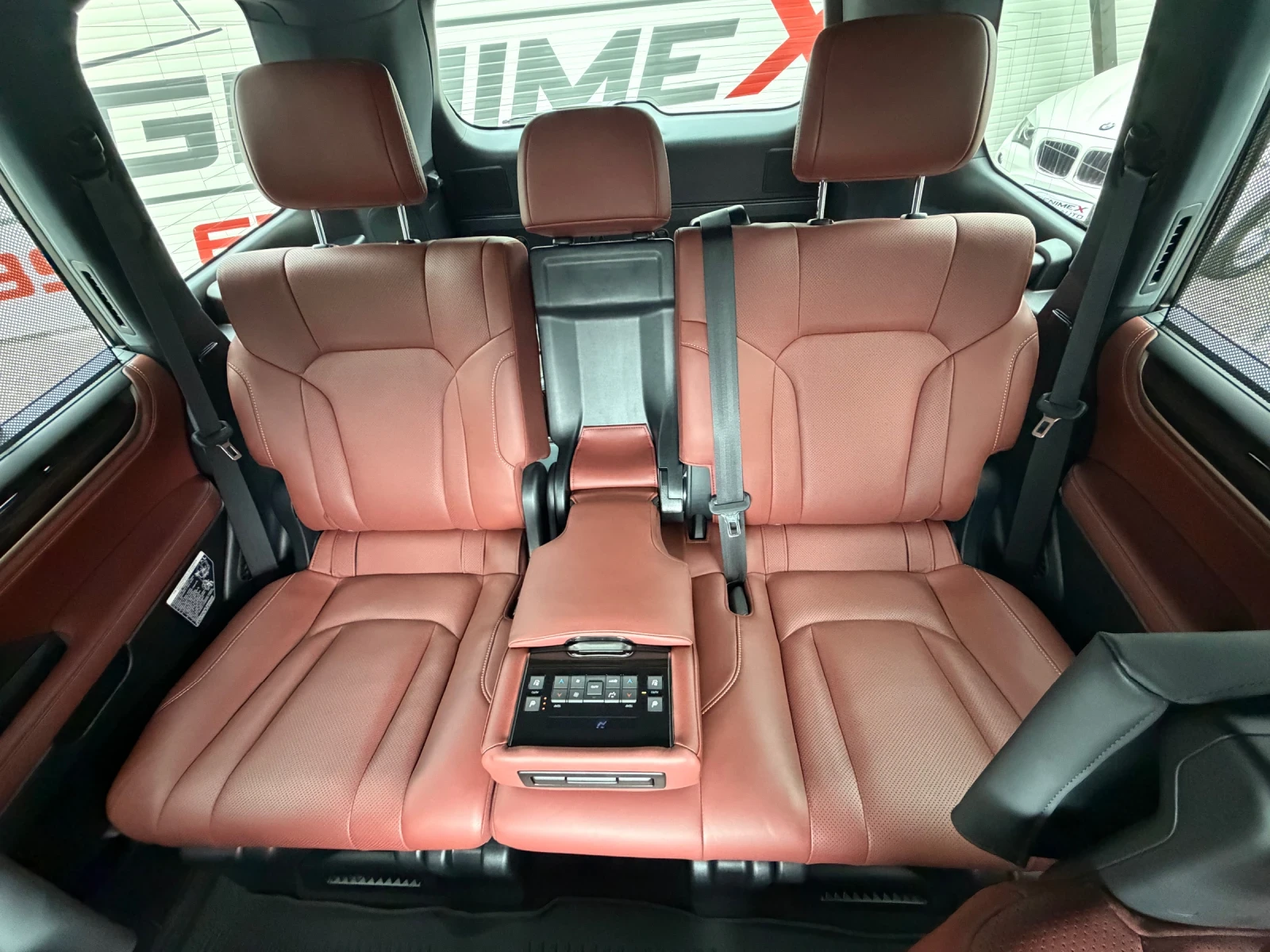 Lexus LX 570 SUPERIOR* UNIKAT* 50х.км.* FULL-* , снимка 10 - Автомобили и джипове - 54208327