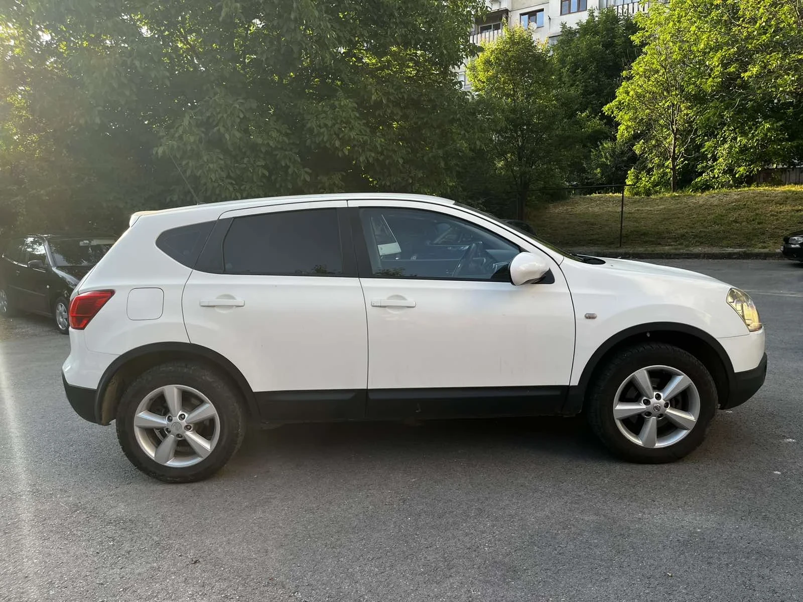 Nissan Qashqai 1, 6 i LPG, снимка 3 - Автомобили и джипове - 54794433
