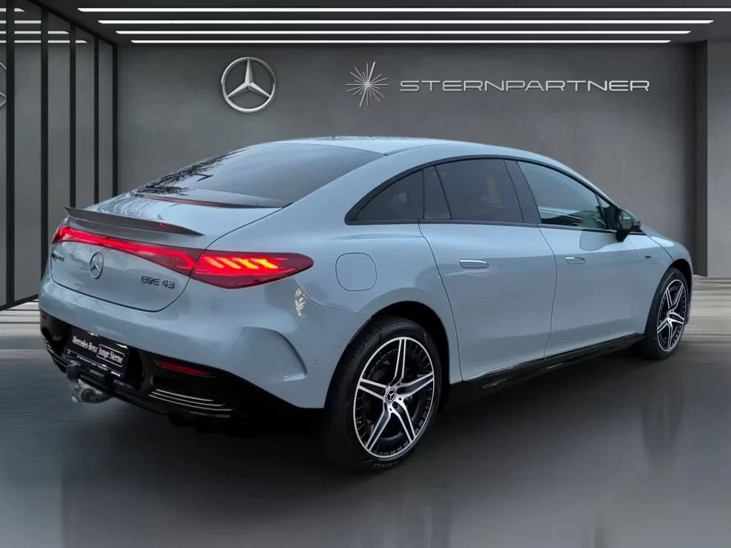 Mercedes-Benz EQE AMG43 AIR 360 DISTR Dig.Light HyperScreen HUD W/P+, снимка 4 - Автомобили и джипове - 54998715