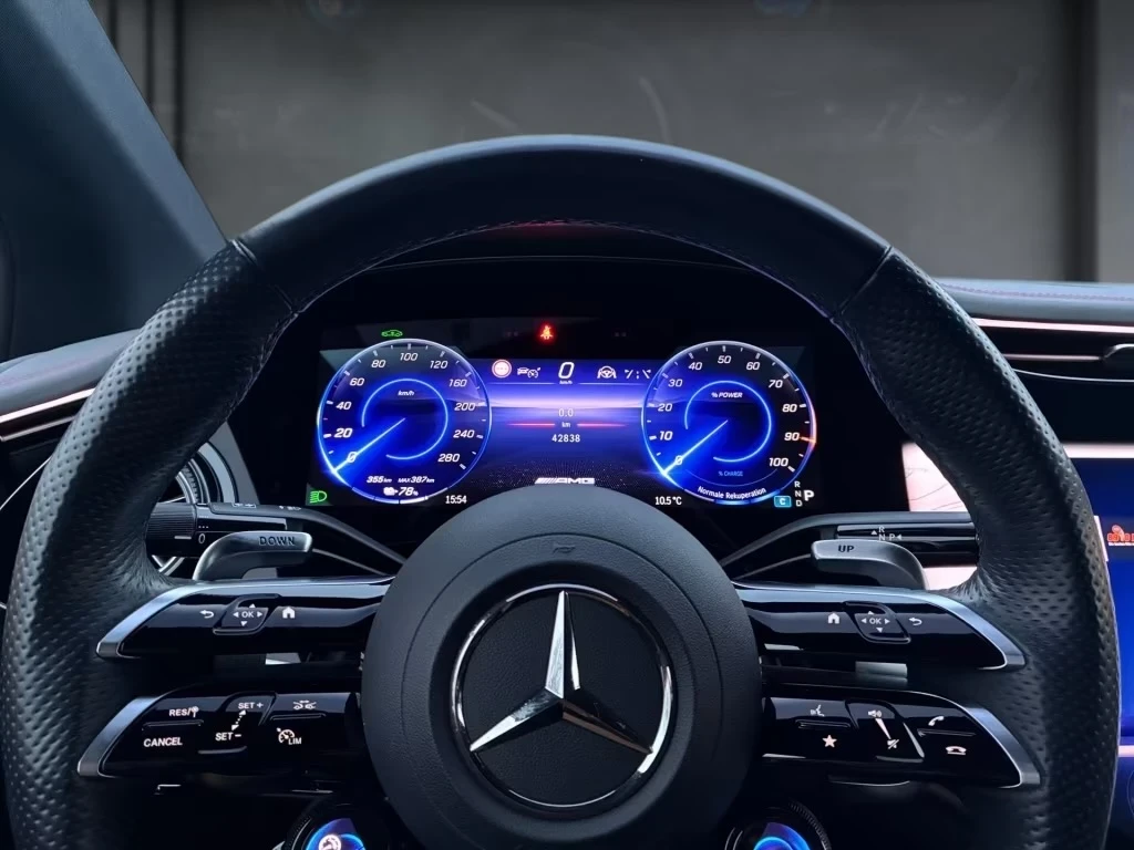 Mercedes-Benz EQE AMG43 AIR 360 DISTR Dig.Light HyperScreen HUD W/P+, снимка 8 - Автомобили и джипове - 54998715