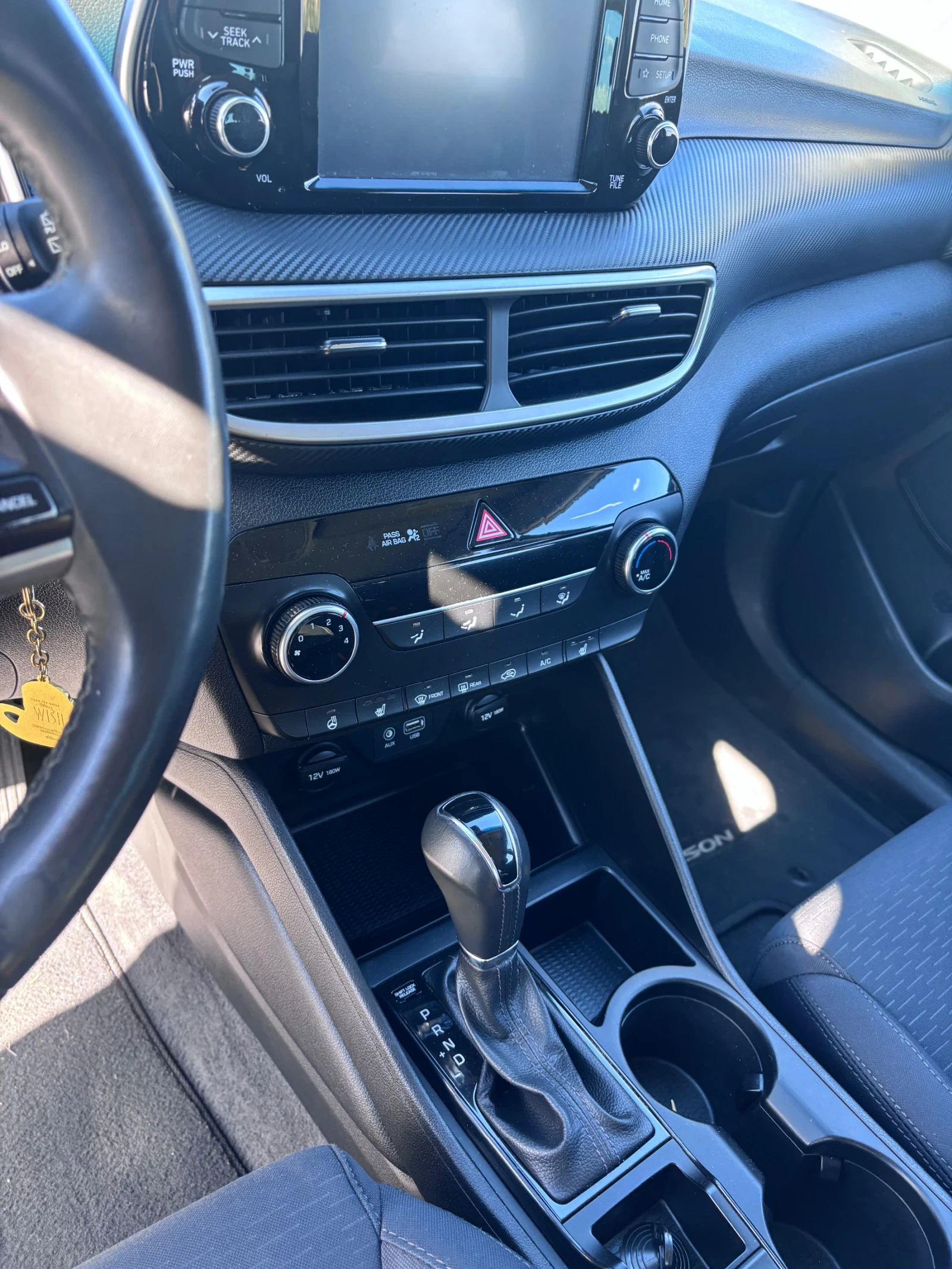 Hyundai Tucson 2.0 MPI 4x4, снимка 13 - Автомобили и джипове - 56096620