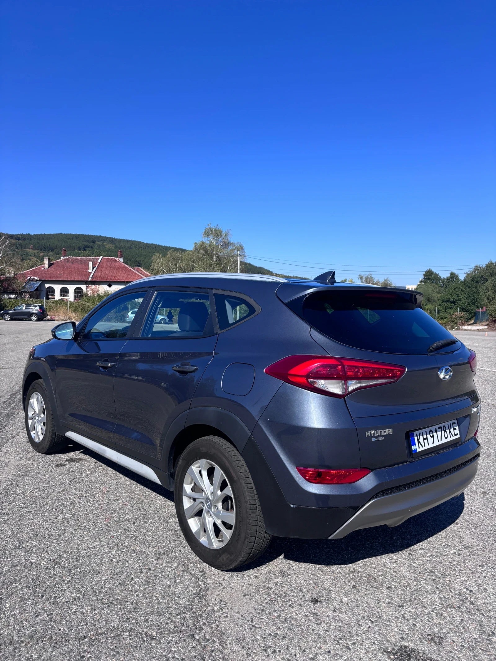 Hyundai Tucson 2.0 MPI 4x4, снимка 5 - Автомобили и джипове - 56096620