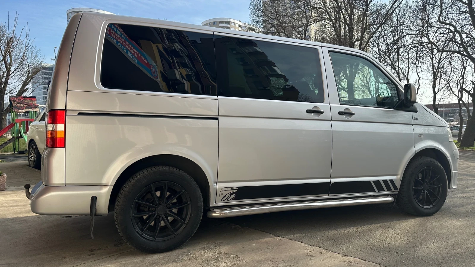 VW T5 ABT Sportsline 60th Anniversary, снимка 4 - Бусове и автобуси - 54079999