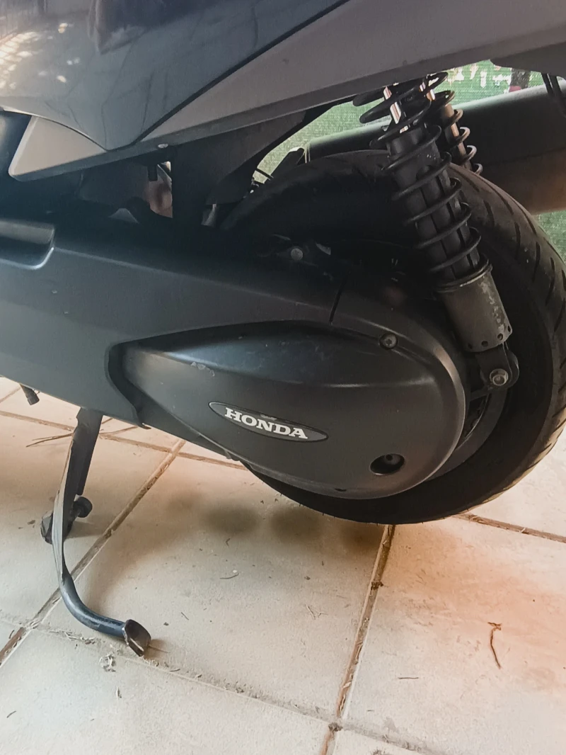 Honda Silver Wing, снимка 2 - Мотоциклети и мототехника - 52458471