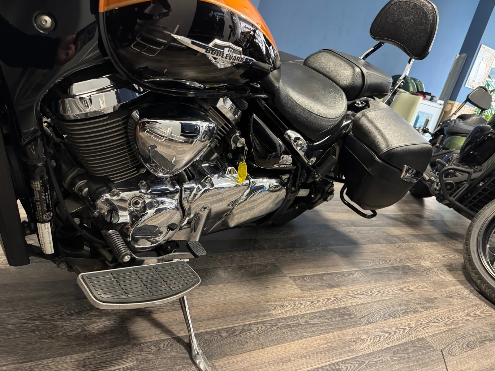 Suzuki Boulevard C90T - изображение 4