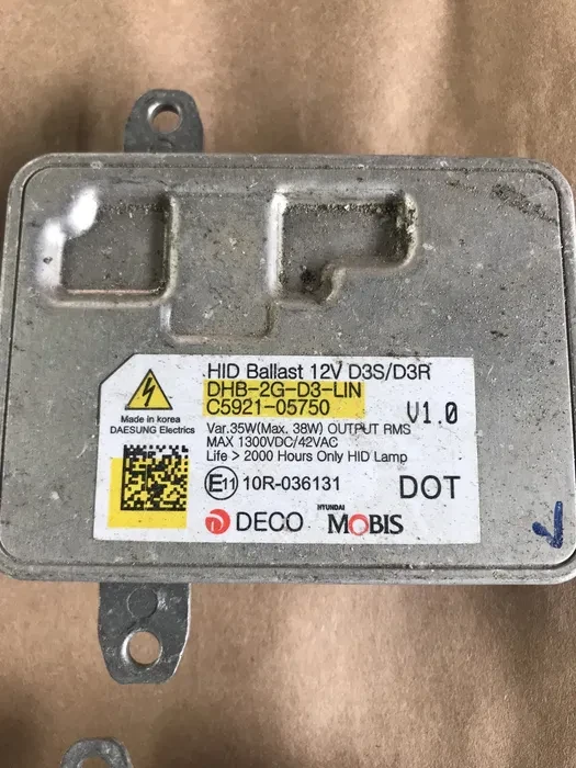 Баласт ксенон Киа Kia Hyundai Хюндай фабричен номер С5921-05750, снимка 2 - Части - 56179094