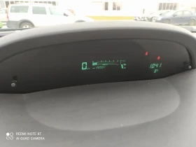Toyota Yaris 1.4 D, снимка 11