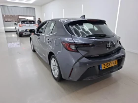Toyota Corolla 1.8 Active, снимка 3
