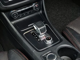 Mercedes-Benz CLA CLA45 AMG 4MATIC| 375к.с.| ВКЛ.ТЕХНОТЕСТ, снимка 9