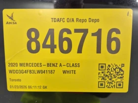 Mercedes-Benz A 220 * CARFAX * ПОДГРЕВИ* АМБИЕНТНО ОСВЕТЛЕНИЕ* ПАМЕТ* , снимка 14 - Автомобили и джипове - 53606177